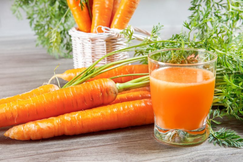 Морковный сок: польза и вред для печени, как принимать