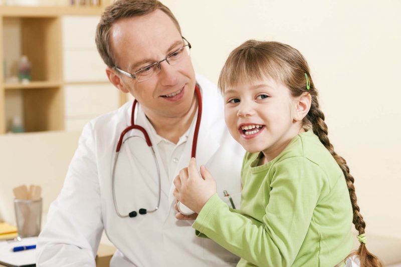 Псориаз у детей: причины, первые признаки и симптомы, лечение заболевания