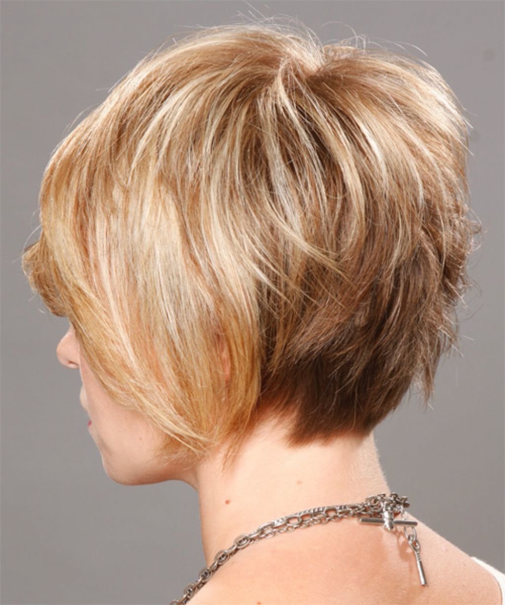Стрижка боб-каре на короткие волосы — 7 вариантов стильной стрижки на волнистые и прямые волосы, с челкой и без, фото