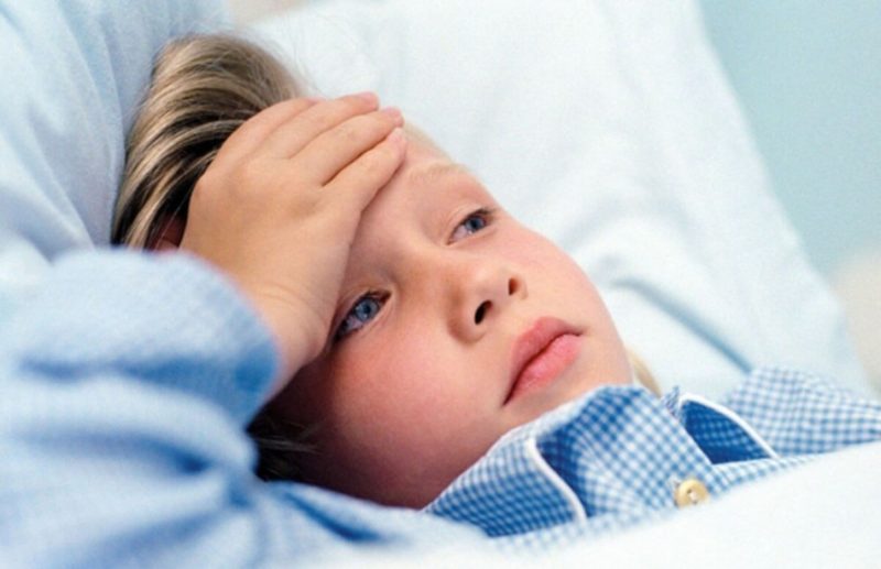 Менингит – симптомы у детей: как распознать заболевание у ребенка по первым признакам, диагностика, лечение