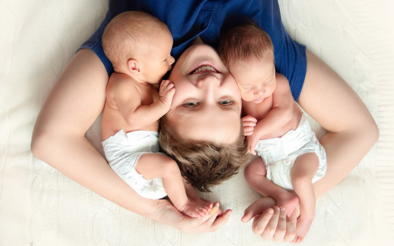 Как зачать двойню естественным путем: факторы, повышающие вероятность многоплодной беременности