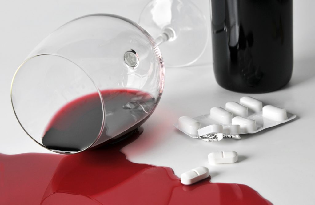 Парацетамол и алкоголь: совместимость, последствия приема препарата со спиртным