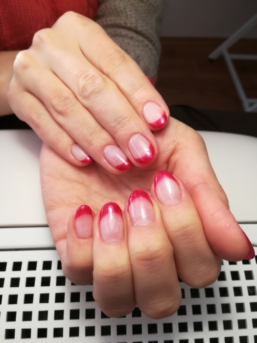 Красный френч на ногтях 💅 − 15 идей красивого, модного и эффектного маникюра, фото