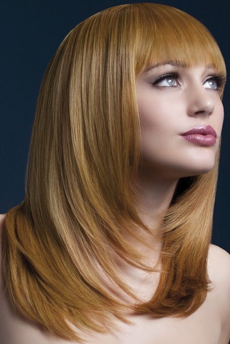 Лесенка на средние волосы – 5 вариантов стрижки с челкой и без, фото