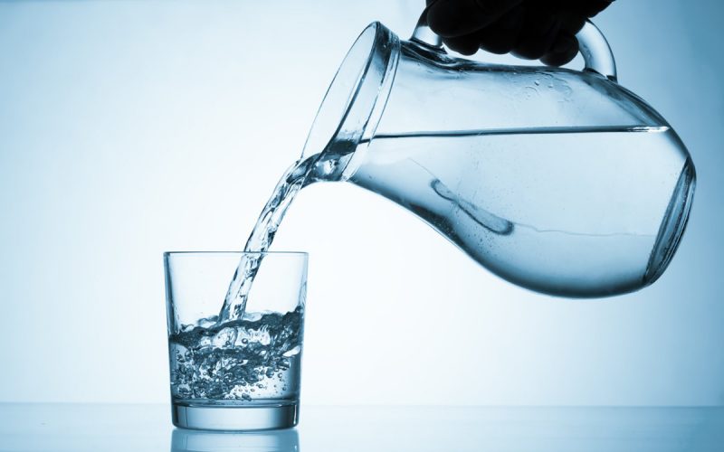 Как правильно пить воду, чтобы похудеть? 8 правил похудения с помощью воды