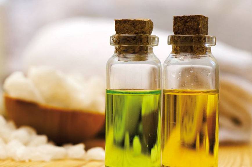 Касторовое масло для лица – как применять от морщин и пигментных пятен