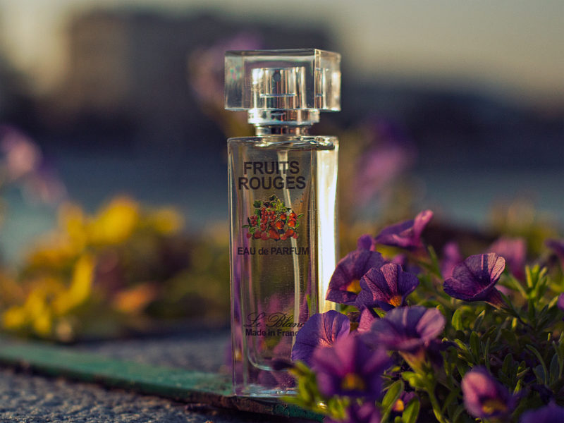 Парфюмированная вода (Eau de Parfum): стойкость и концентрация, отличие от других видов парфюмерии