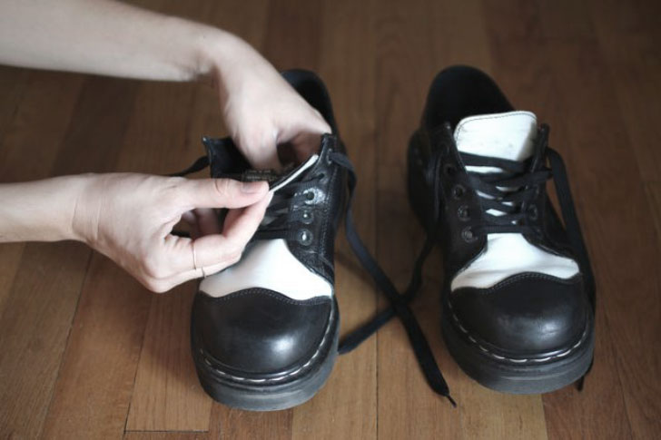 Как растянуть обувь в домашних условиях: кожаную и замшевую тесную обувь
