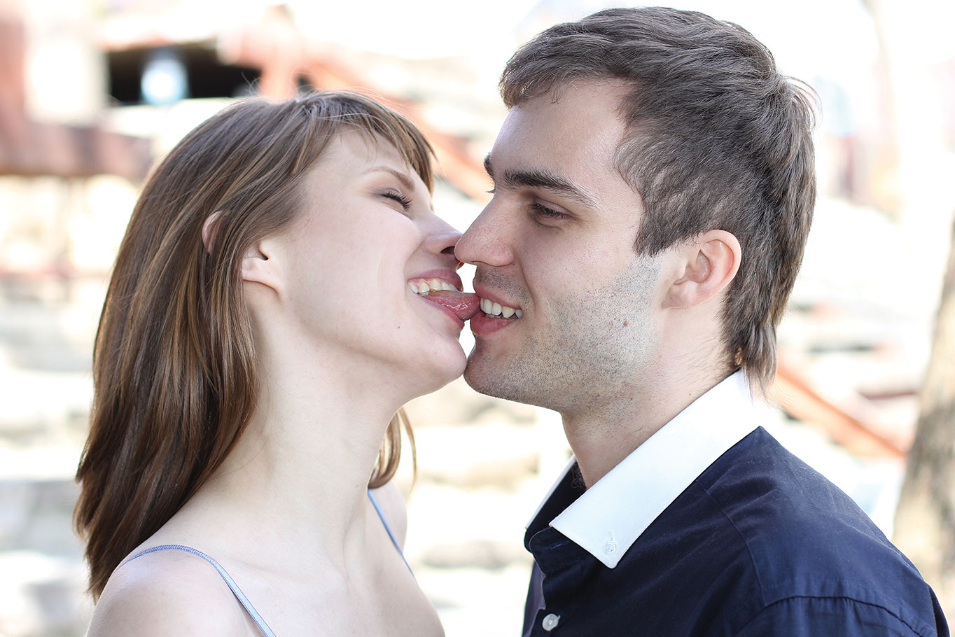 Поцелуй страстный: как страстно целоваться, техника французского поцелуя
