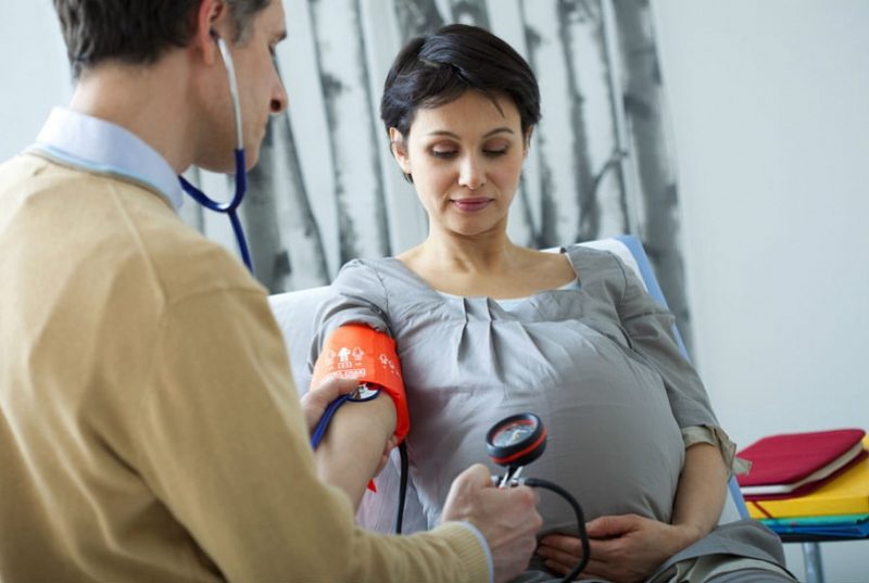 Тахикардия при беременности на поздних и ранних сроках: симптомы и лечение, чем опасна патология