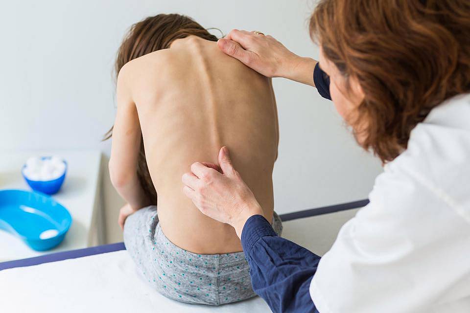 Лечение остеохондроза: симптомы, диагностика и методы лечения заболевания