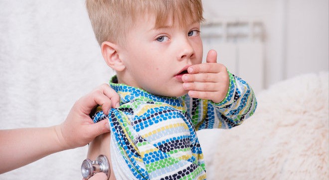 Лечение пневмонии у взрослых и детей: симптомы, диагностика, возможные осложнения, препараты и продолжительность лечения