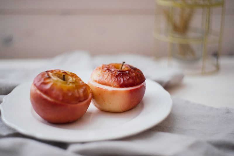 Диета на кефире и яблоках для похудения: меню на 3, 7 и 9 дней